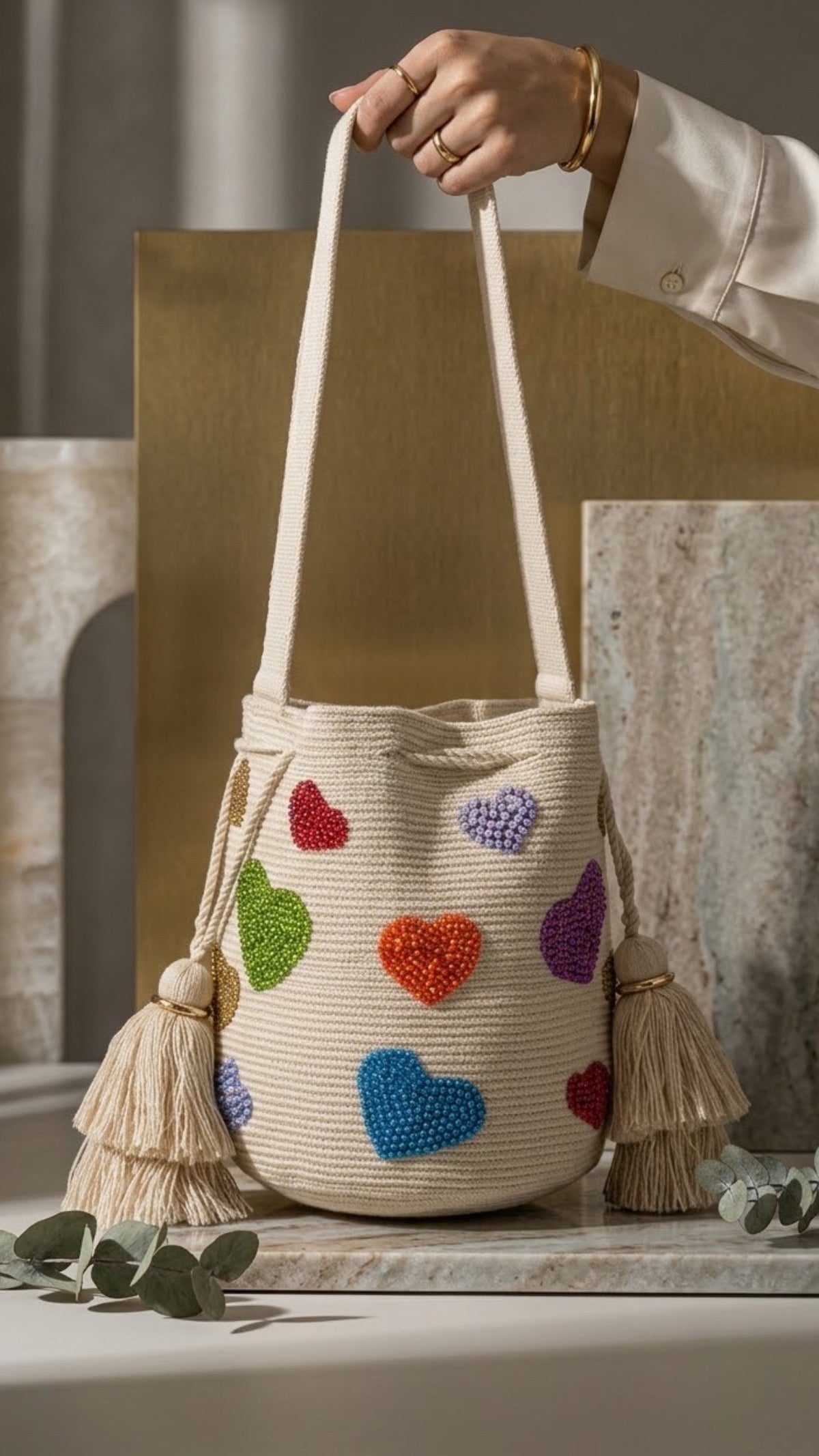 MULTICOLOR BEADED HEART ARTISAN PURSE
