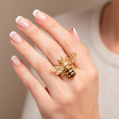 QUEEN BEE RING