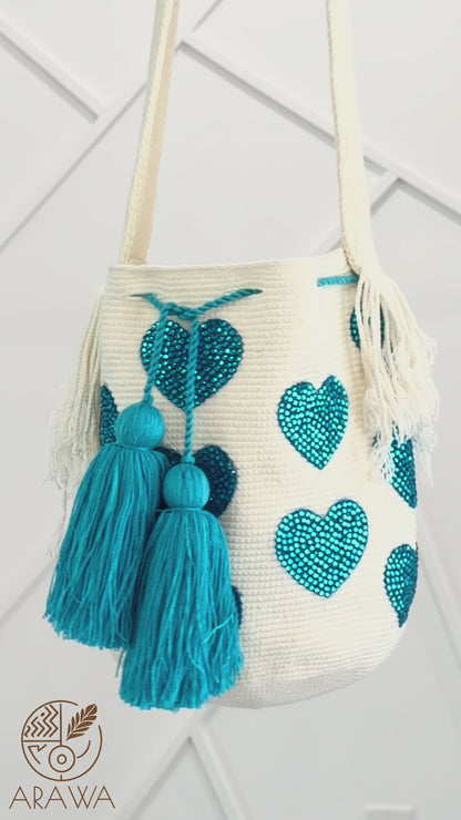 IVORY & TURQUOISE HEART BEADED ARTISAN PURSE